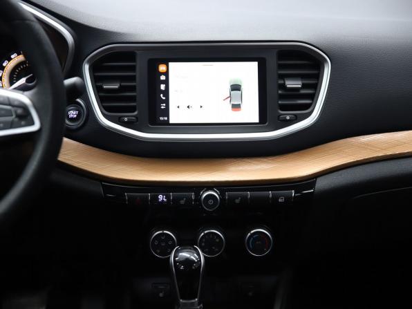 Lada (ВАЗ) Vesta I Рестайлинг (NG) с пробегом 2024 года, цена 1 580 000 рублей, 9888 км, седан, Автокод Объявления