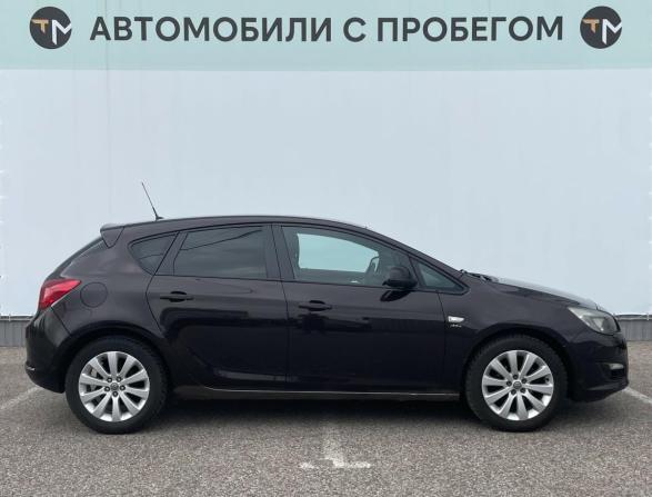 Opel Astra J Рестайлинг с пробегом 2013 года, цена 656 000 рублей, 215369 км, хэтчбек, Автокод Объявления