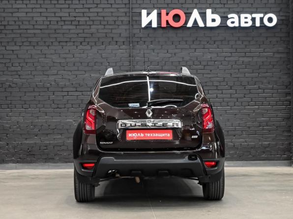 Renault Duster I Рестайлинг с пробегом 2015 года, цена 1 090 000 рублей, 173274 км, внедорожник, Автокод Объявления