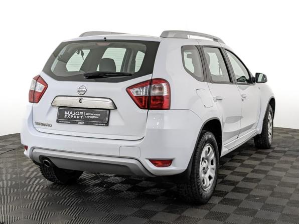 Nissan Terrano III (D10) с пробегом 2016 года, цена 1 240 000 рублей, 132586 км, внедорожник, Автокод Объявления