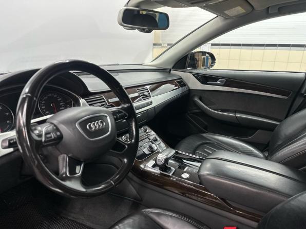 Audi A8 III (D4) Рестайлинг с пробегом 2014 года, цена 2 539 500 рублей, 142000 км, седан, Автокод Объявления