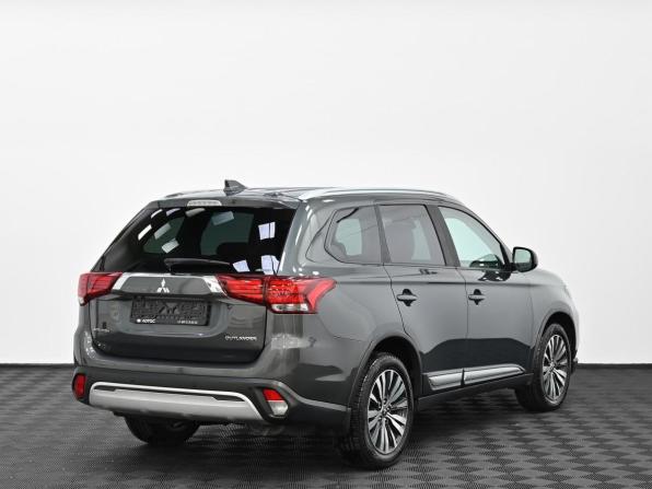 Mitsubishi Outlander III Рестайлинг 3 с пробегом 2019 года, цена 1 799 000 рублей, 110000 км, внедорожник, Автокод Объявления