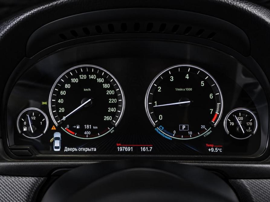 BMW 5 серии VI (F10/F11/F07) Рестайлинг Тюмень  - изображение 19