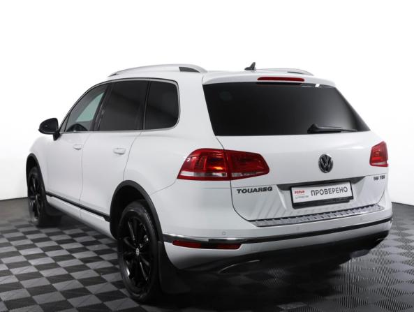 Volkswagen Touareg II Рестайлинг с пробегом 2015 года, цена 3 000 000 рублей, 154231 км, внедорожник, Автокод Объявления