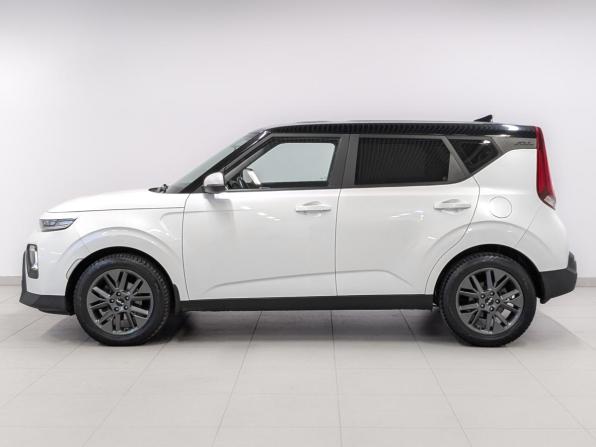 Kia Soul III с пробегом 2022 года, цена 2 400 000 рублей, 44402 км, хэтчбек, Автокод Объявления