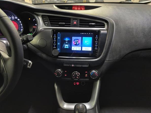 Kia Ceed II Рестайлинг с пробегом 2016 года, цена 960 000 рублей, 148205 км, хэтчбек, Автокод Объявления