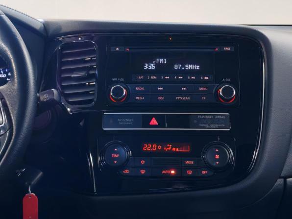 Mitsubishi Outlander III Рестайлинг 3 с пробегом 2019 года, цена 2 075 000 рублей, 136126 км, внедорожник, Автокод Объявления