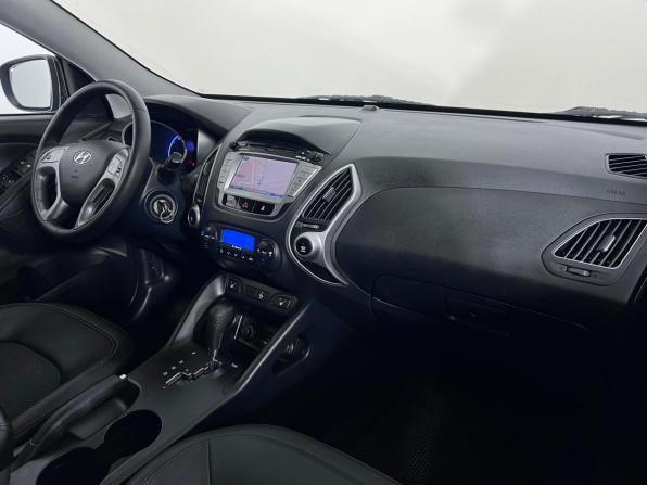 Hyundai ix35 I с пробегом 2012 года, цена 1 050 000 рублей, 277904 км, внедорожник, Автокод Объявления