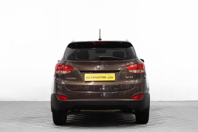 Hyundai ix35 I Рестайлинг с пробегом 2013 года, цена 1 649 000 рублей, 132000 км, внедорожник, Автокод Объявления
