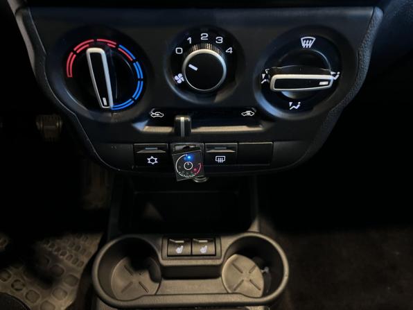 Lada (ВАЗ) Granta I Рестайлинг с пробегом 2021 года, цена 962 000 рублей, 40051 км, лифтбек, Автокод Объявления
