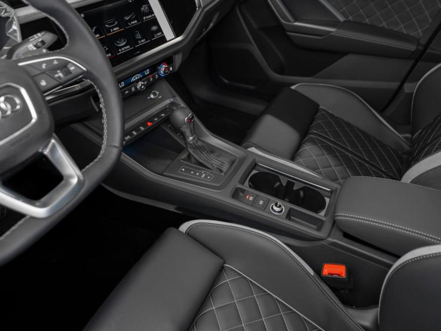 Audi Q3 II (F3) Москва  - изображение 14