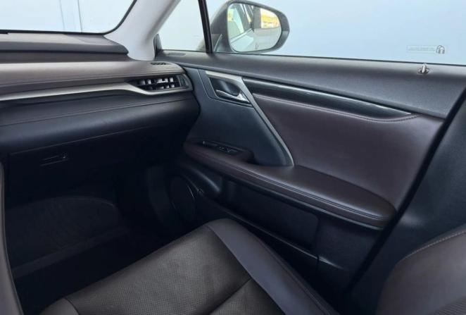 Lexus RX IV с пробегом 2018 года, цена 4 750 000 рублей, 100926 км, внедорожник, Автокод Объявления