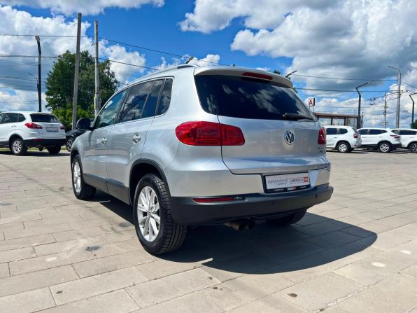 Volkswagen Tiguan I Рестайлинг с пробегом 2011 года, цена 1 380 000 рублей, 224887 км, внедорожник, Автокод Объявления
