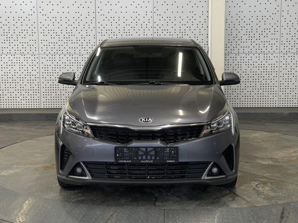 Kia Rio IV Рестайлинг с пробегом 2021 года, цена 1 235 000 рублей, 113039 км, седан, Автокод Объявления