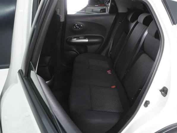Nissan Juke I Рестайлинг с пробегом 2015 года, цена 1 319 000 рублей, 116199 км, внедорожник, Автокод Объявления