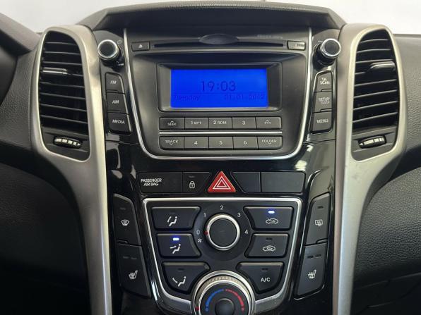 Hyundai i30 II с пробегом 2013 года, цена 995 000 рублей, 163612 км, хэтчбек, Автокод Объявления
