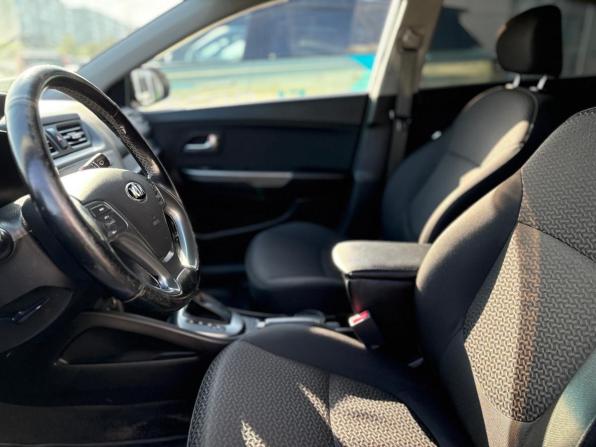 Kia Rio III Рестайлинг с пробегом 2016 года, цена 962 000 рублей, 187562 км, седан, Автокод Объявления