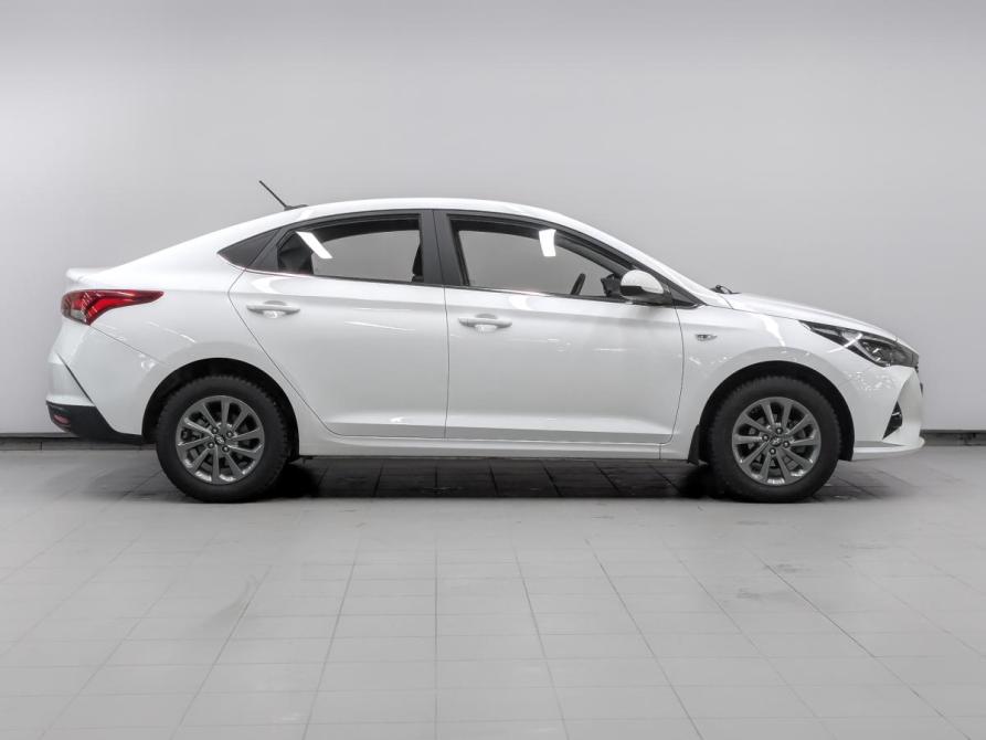 Hyundai Solaris II Рестайлинг Москва  - изображение 4