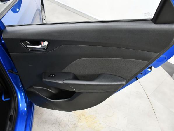 Hyundai Solaris II с пробегом 2018 года, цена 1 190 000 рублей, 225149 км, седан, Автокод Объявления