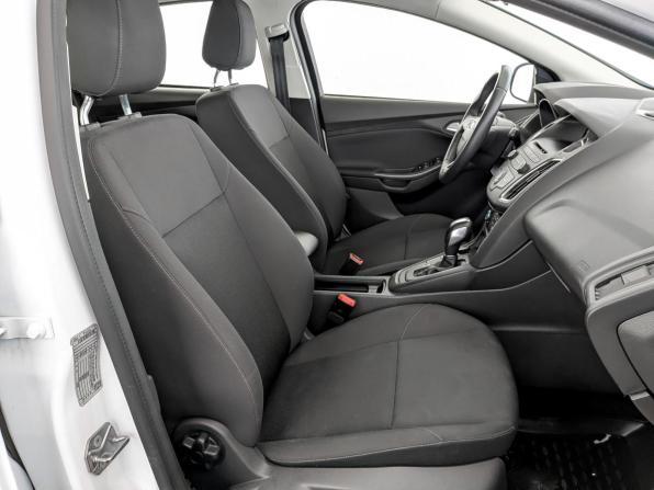 Ford Focus III Рестайлинг с пробегом 2019 года, цена 1 000 000 рублей, 105987 км, хэтчбек, Автокод Объявления