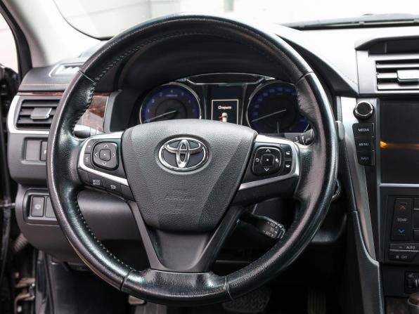 Toyota Camry VII (XV50) Рестайлинг 2 с пробегом 2017 года, цена 2 498 000 рублей, 170055 км, седан, Автокод Объявления