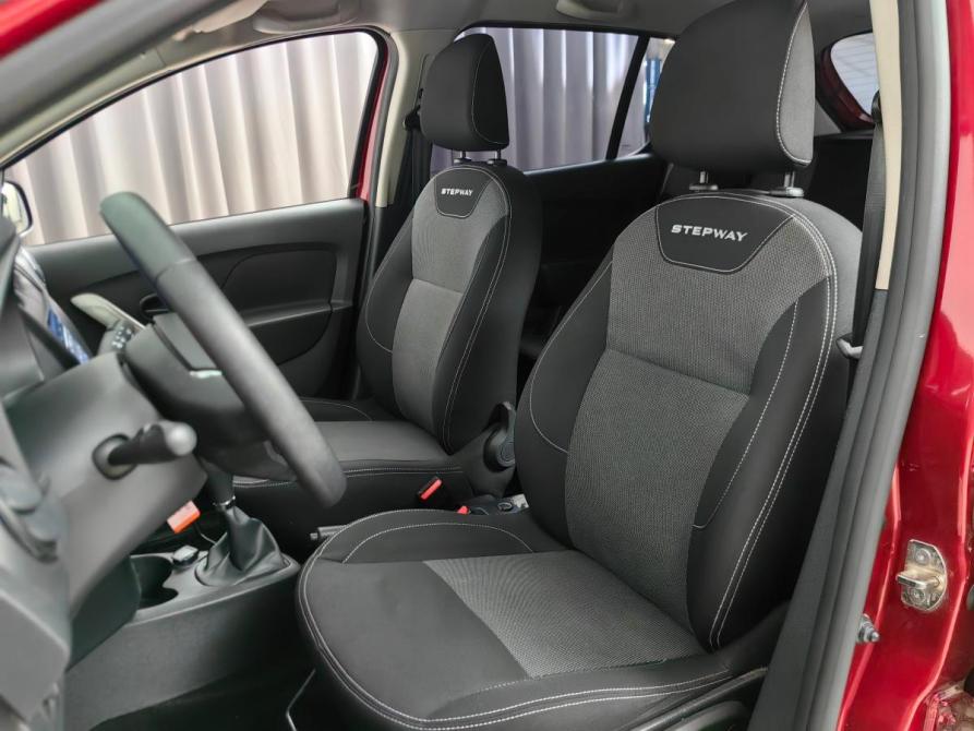 Renault Sandero II Рестайлинг Подольск  - изображение 6