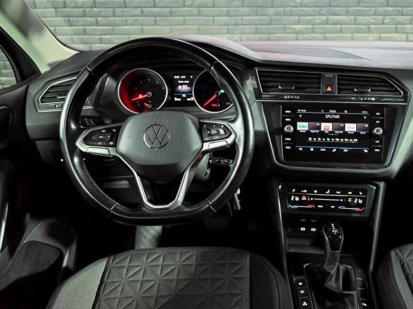 Volkswagen Tiguan II Рестайлинг с пробегом 2021 года, цена 2 790 000 рублей, 89423 км, внедорожник, Автокод Объявления