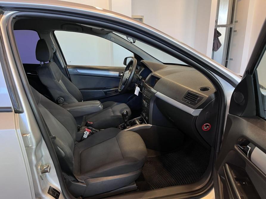 Opel Astra H Чебоксары  - изображение 28