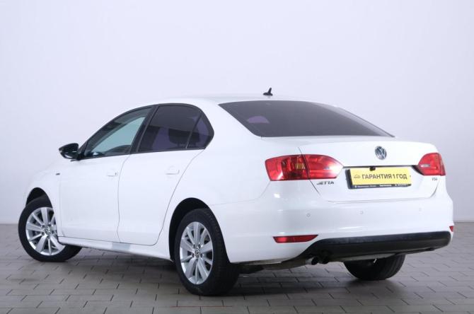 Volkswagen Jetta VI с пробегом 2013 года, цена 899 000 рублей, 260000 км, седан, Автокод Объявления