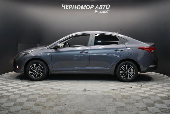 Hyundai Solaris II Рестайлинг с пробегом 2021 года, цена 1 740 000 рублей, 101884 км, седан, Автокод Объявления