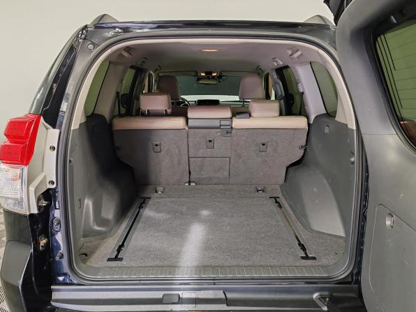 Toyota Land Cruiser Prado 150 Series с пробегом 2012 года, цена 2 249 000 рублей, 202228 км, внедорожник, Автокод Объявления