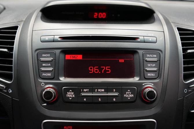 Kia Sorento II Рестайлинг с пробегом 2012 года, цена 1 250 000 рублей, 310974 км, внедорожник, Автокод Объявления