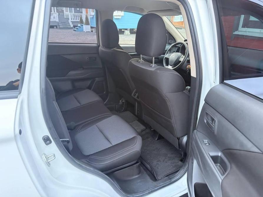 Mitsubishi Outlander III Рестайлинг 3 Санкт-Петербург  - изображение 15