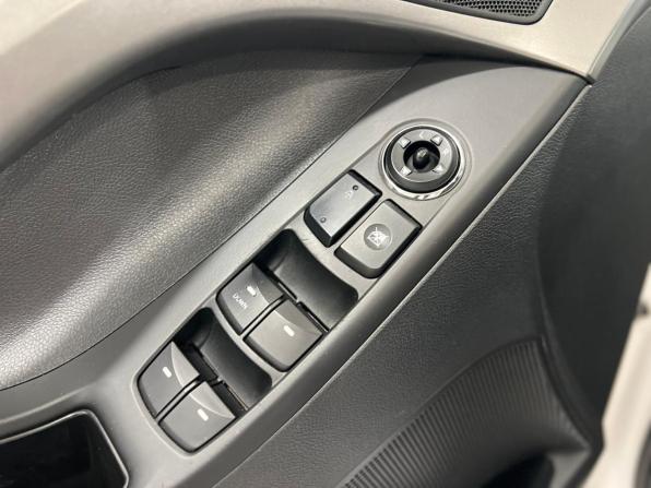 Hyundai Elantra V (MD) с пробегом 2012 года, цена 1 050 000 рублей, 197287 км, седан, Автокод Объявления