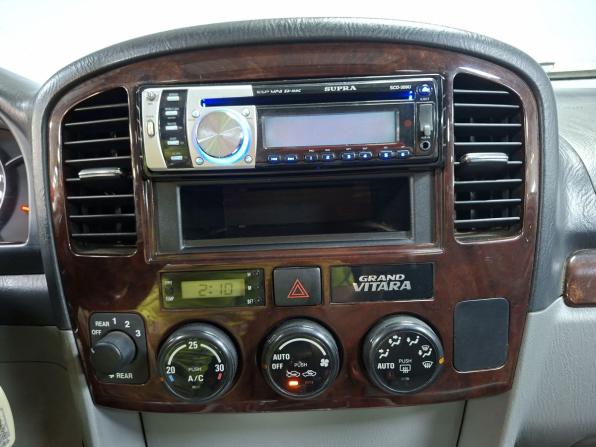 Suzuki Grand Vitara I Рестайлинг с пробегом 2004 года, цена 413 000 рублей, 291077 км, внедорожник, Автокод Объявления