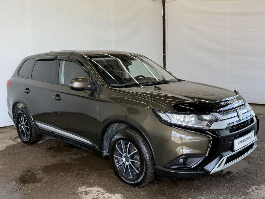 Mitsubishi Outlander III Рестайлинг 3 Псков  - изображение 3
