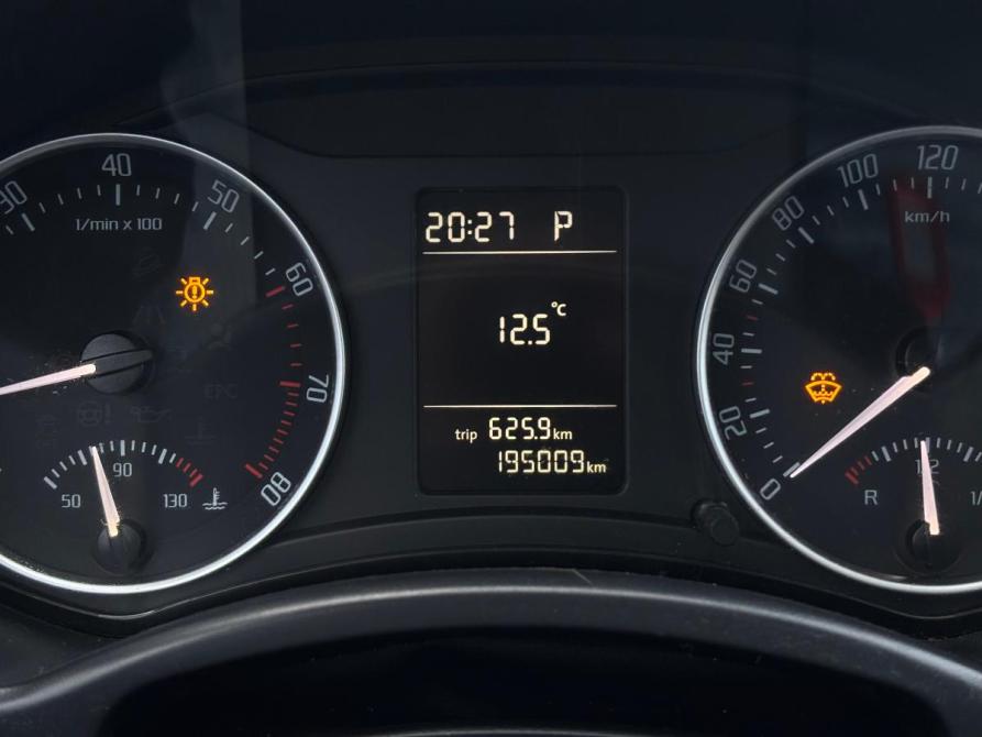 Skoda Octavia II (A5) Рестайлинг Санкт-Петербург  - изображение 10