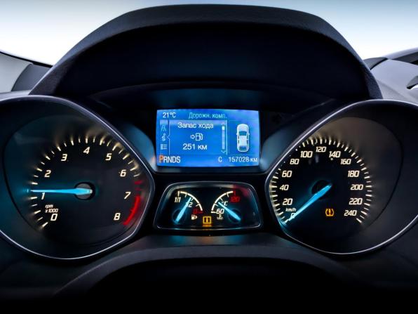 Ford Kuga II с пробегом 2014 года, цена 1 290 000 рублей, 157027 км, внедорожник, Автокод Объявления