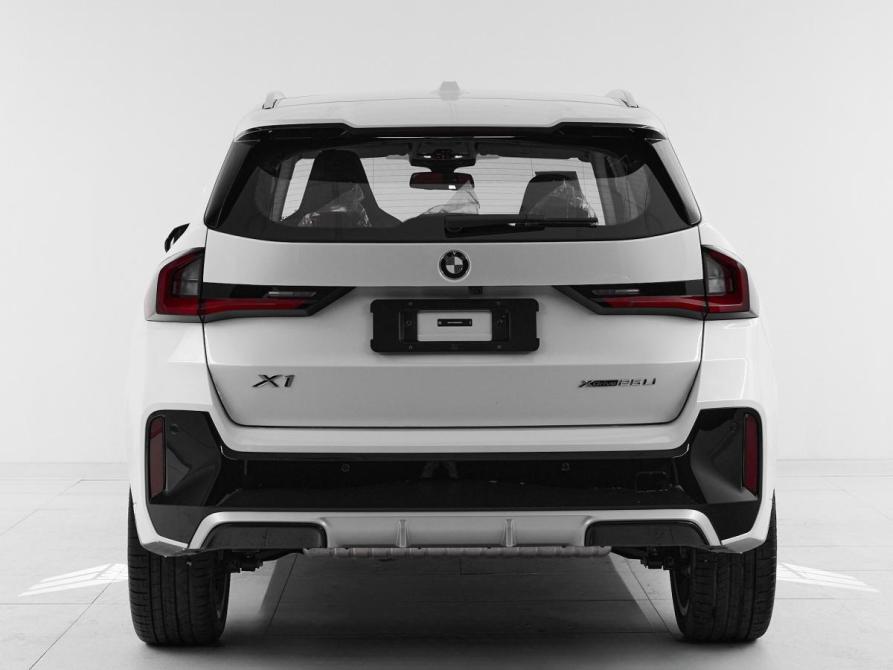 BMW X1 III (U11/U12) Москва  - изображение 5