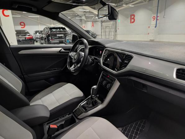 Volkswagen T-Roc I (China Market) с пробегом 2020 года, цена 2 720 000 рублей, 39823 км, внедорожник, Автокод Объявления