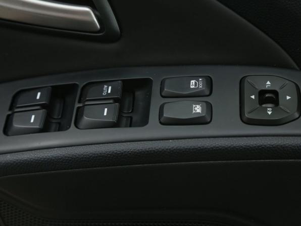 Hyundai ix35 I с пробегом 2013 года, цена 1 150 000 рублей, 164000 км, внедорожник, Автокод Объявления