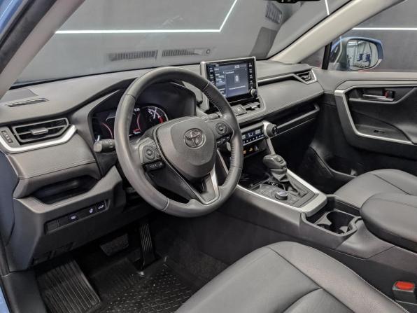 Toyota RAV4 V (XA50) с пробегом 2020 года, цена 3 355 000 рублей, 69622 км, внедорожник, Автокод Объявления