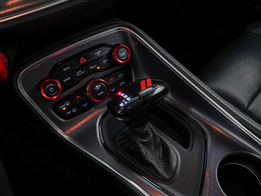 Dodge Challenger III Рестайлинг 2 Москва  - изображение 17