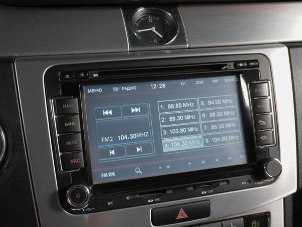 Volkswagen Passat B7 с пробегом 2012 года, цена 999 000 рублей, 182765 км, седан, Автокод Объявления