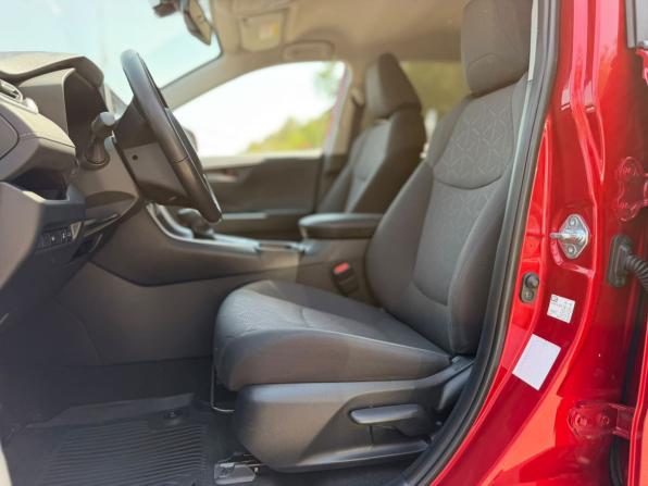 Toyota RAV4 V (XA50) с пробегом 2021 года, цена 2 990 000 рублей, 23411 км, внедорожник, Автокод Объявления