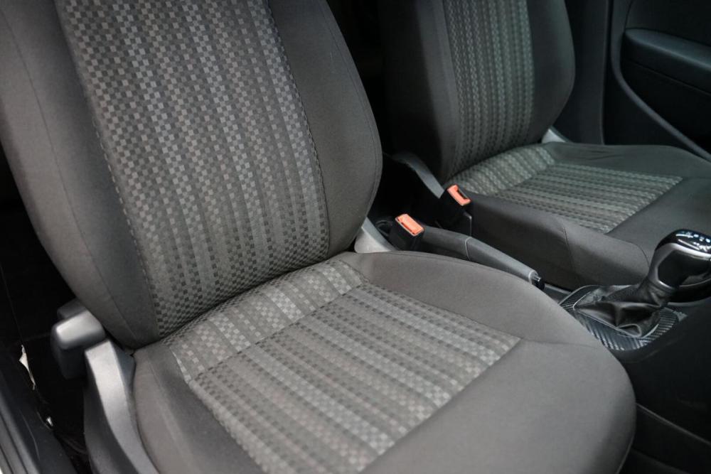 Volkswagen Polo V Рестайлинг Крым  - изображение 19