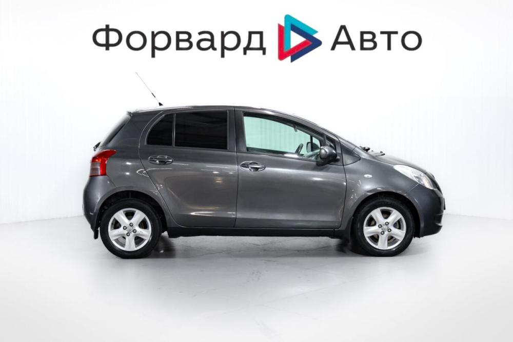 Toyota Yaris II Тюмень  - изображение 9