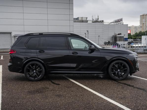 BMW X7 I (G07) Рестайлинг с пробегом 2022 года, цена 13 990 000 рублей, 21000 км, внедорожник, Автокод Объявления
