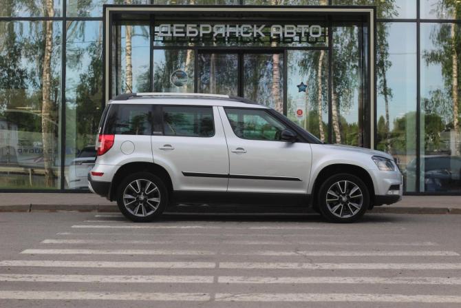 Skoda Yeti I Рестайлинг с пробегом 2017 года, цена 1 395 000 рублей, 1724602 км, внедорожник, Автокод Объявления