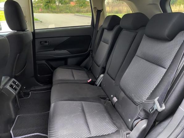 Mitsubishi Outlander III Рестайлинг 3 с пробегом 2019 года, цена 2 080 000 рублей, 132526 км, внедорожник, Автокод Объявления